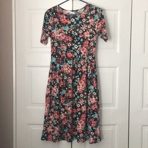 Floral short sleeve midi dress
